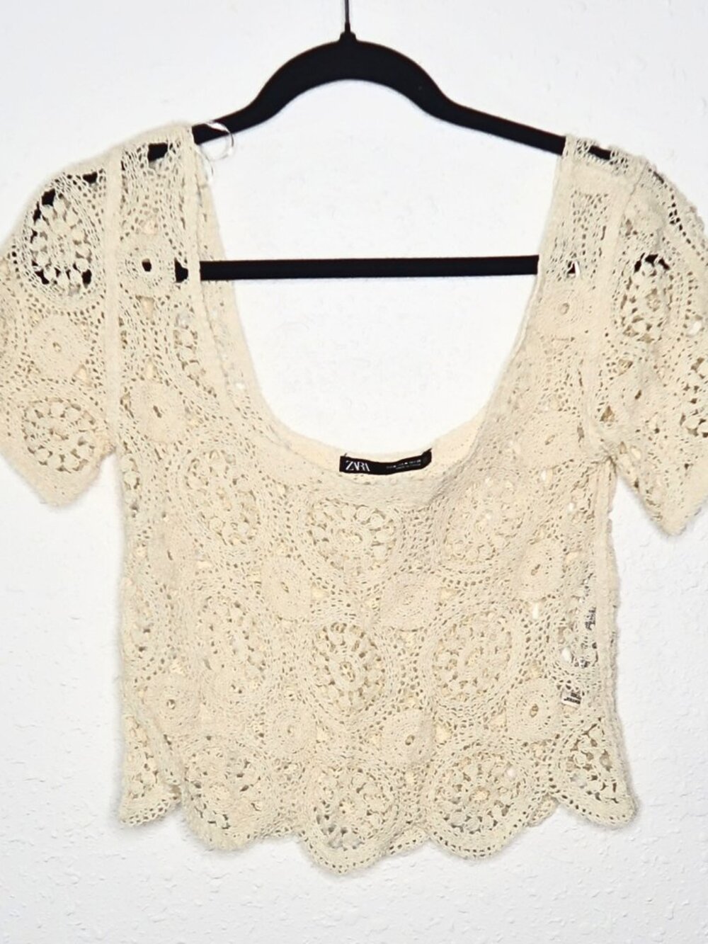 Zara Cream Crochet Crop Top